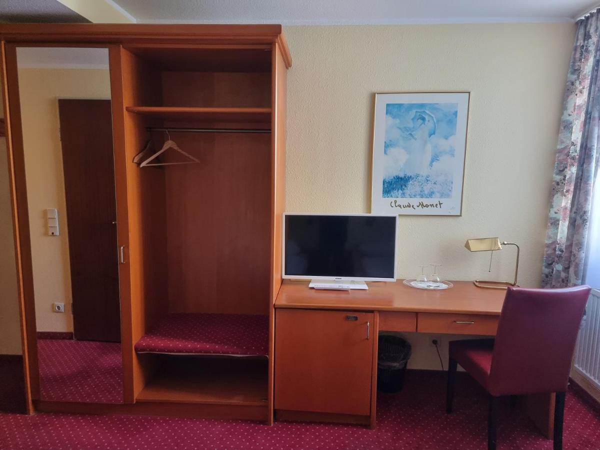 Hotel Mondial Ντίσελντορφ Εξωτερικό φωτογραφία